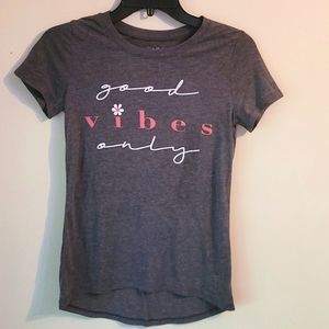 Good vibes only shirt size xs